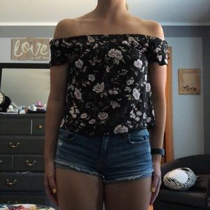AE off the shoulder floral top